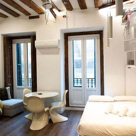 Hortaleza 4, Preciso Estudio En Chueca Junto A La Gran Via De Мадрид Екстериор снимка