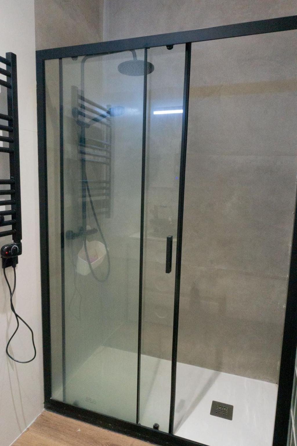 Hortaleza 4, Preciso Estudio En Chueca Junto A La Gran Via De Мадрид Екстериор снимка