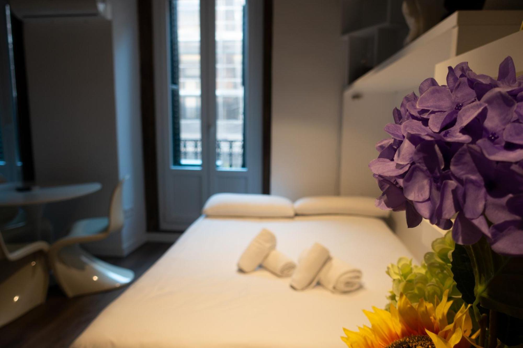 Hortaleza 4, Preciso Estudio En Chueca Junto A La Gran Via De Мадрид Екстериор снимка